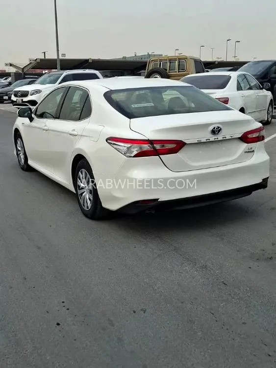 Toyota Camry 2021 for Sale in Sharjah Image-6