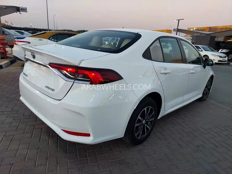 تويوتا كورولا 2020 for Sale in الشارقة Image-2