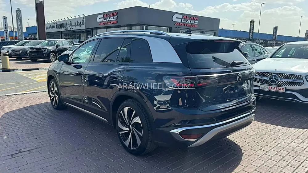 Volkswagen ID.6 2022 for Sale in Dubai Image-9