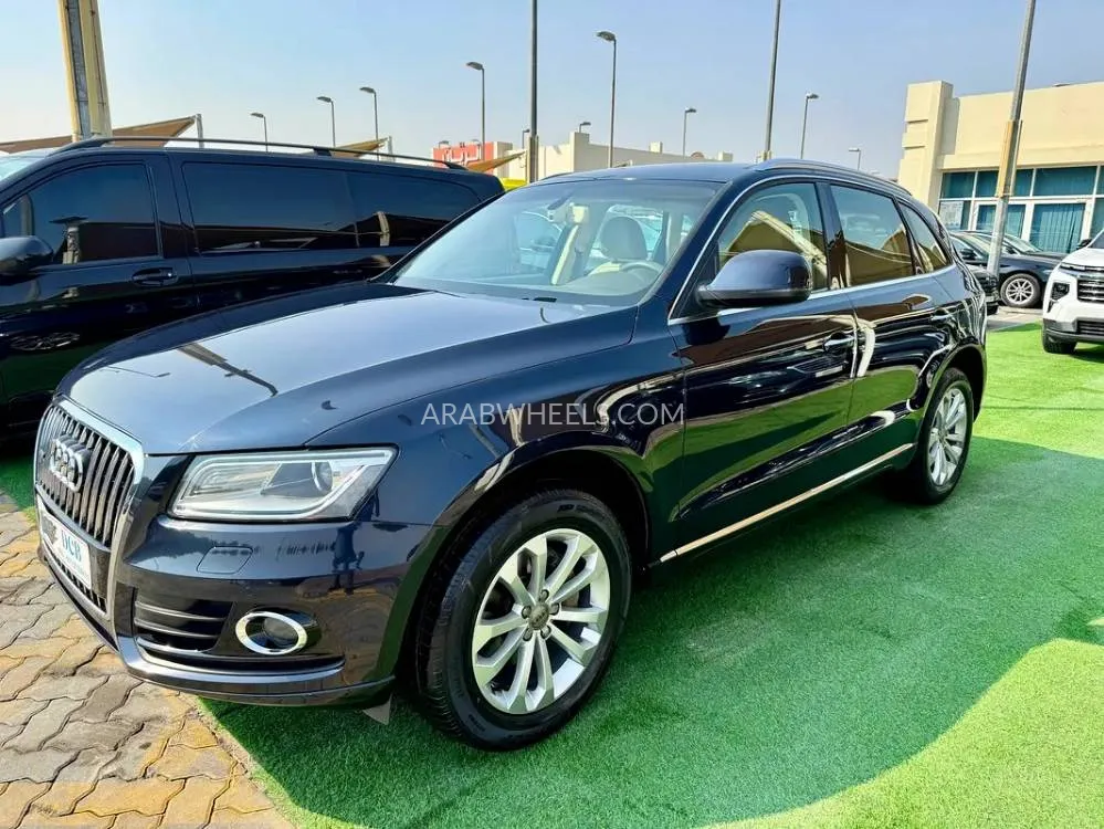 Audi Q5 2015 for Sale in Sharjah Image-12