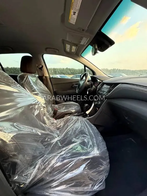 Chevrolet Trax 2020 for Sale in Dubai Image-2