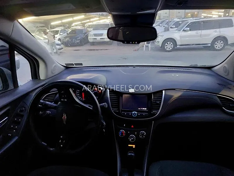 Chevrolet Trax 2021 for Sale in Sharjah Image-9