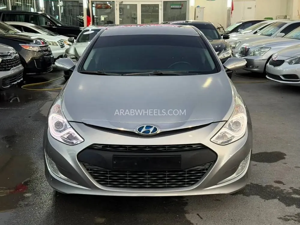 Hyundai Sonata 2012 for Sale in Dubai Image-12