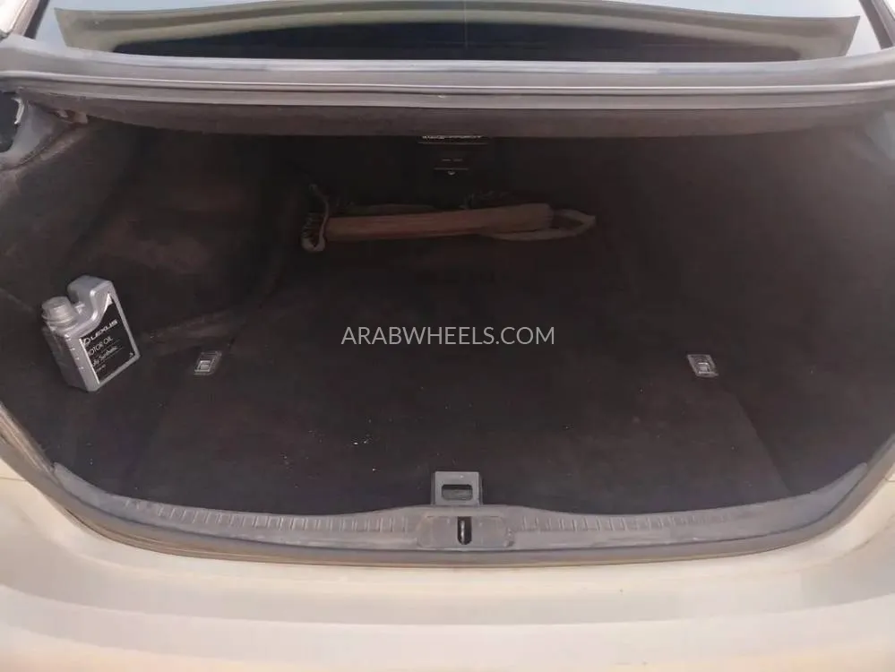 Lexus LS 2014 for Sale in Dubai Image-13