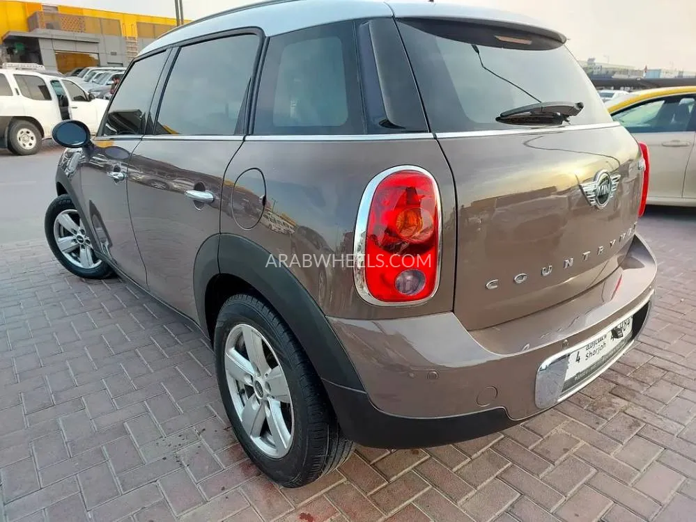 Mini Cooper 2015 for Sale in Sharjah Image-15