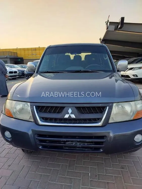 Mitsubishi Pajero 2006 for Sale in Sharjah Image-18