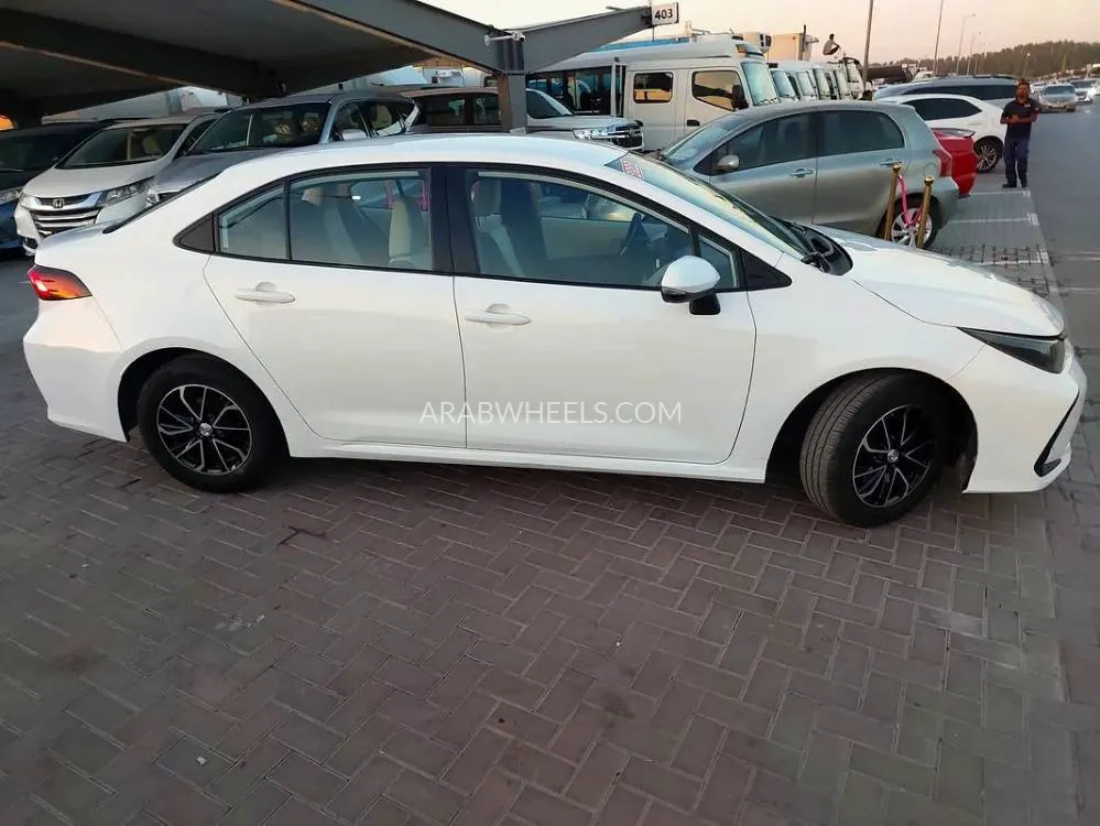 Toyota Corolla 2022 for Sale in Sharjah Image-7
