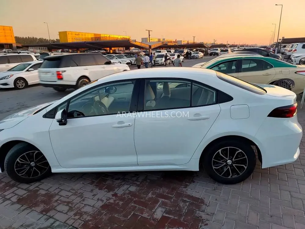 Toyota Corolla 2022 for Sale in Sharjah Image-13