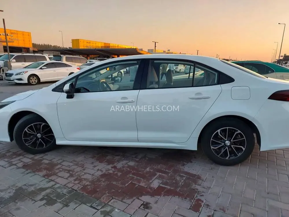 Toyota Corolla 2022 for Sale in Sharjah Image-16
