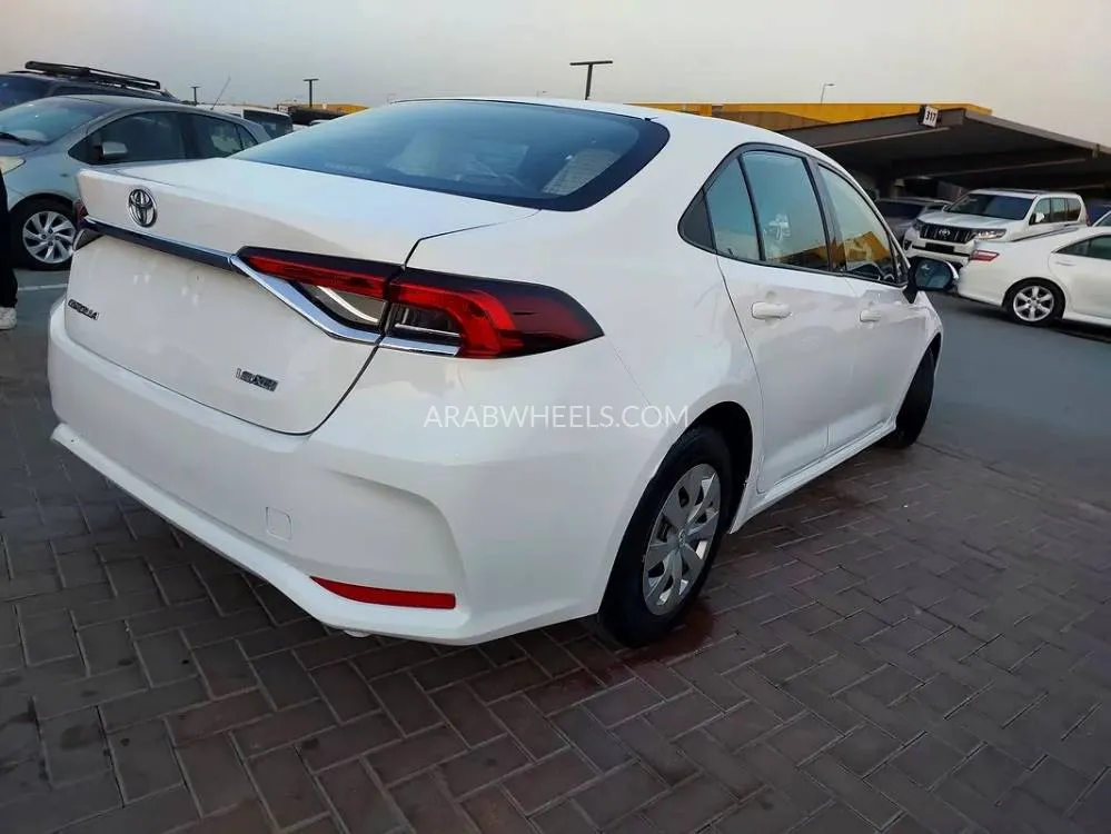 Toyota Corolla 2022 for Sale in Sharjah Image-14