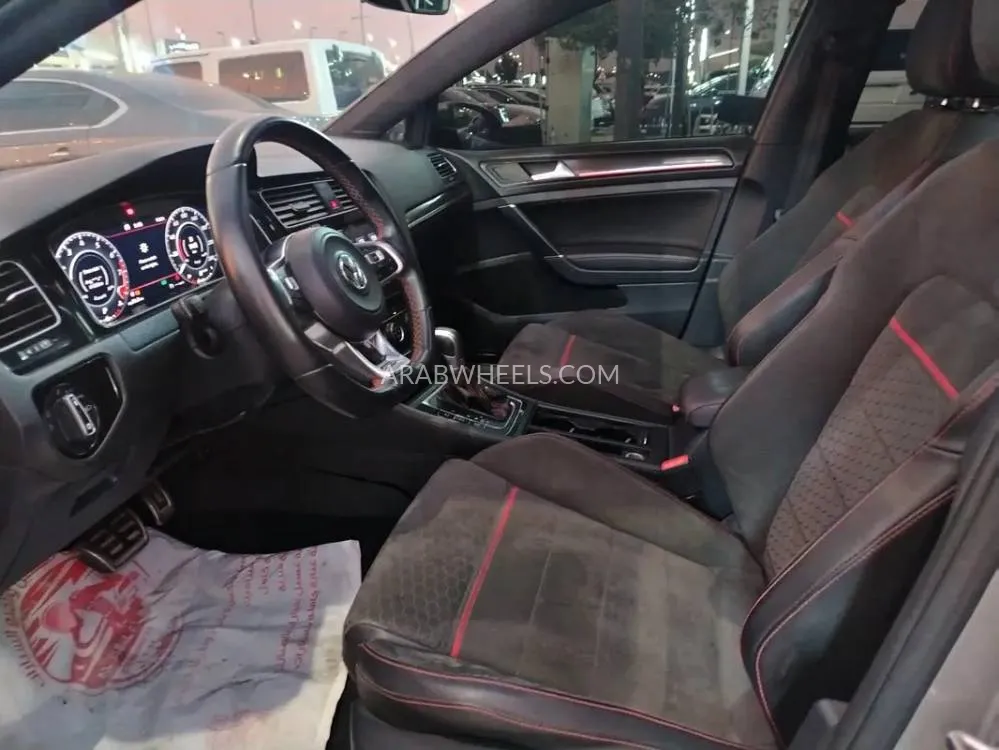 Volkswagen Golf GTI 2018 for Sale in Dubai Image-7