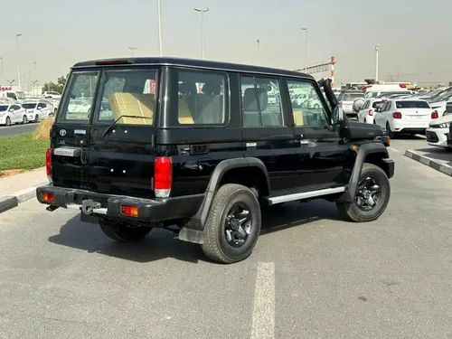 Toyota Land Cruiser 70 Series 2025