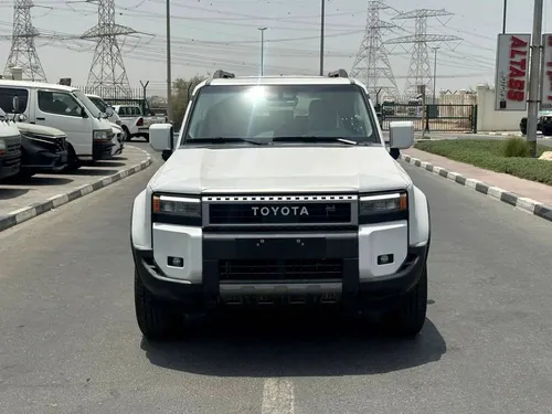 Toyota Land Cruiser Prado 2024