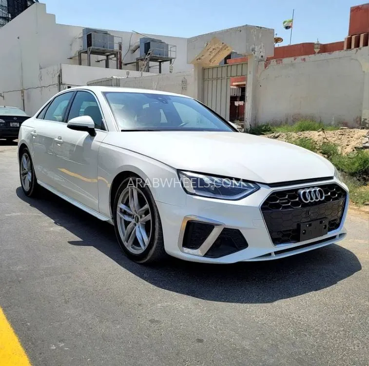 Audi A4 2022 for Sale in Sharjah Image-5