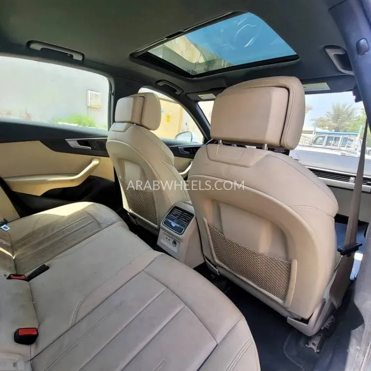 Audi A4 2022 for Sale in Sharjah Image-9