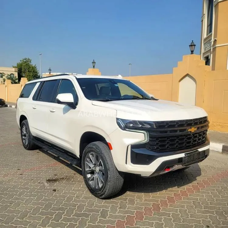 Chevrolet Suburban 2021 for Sale in Sharjah Image-14