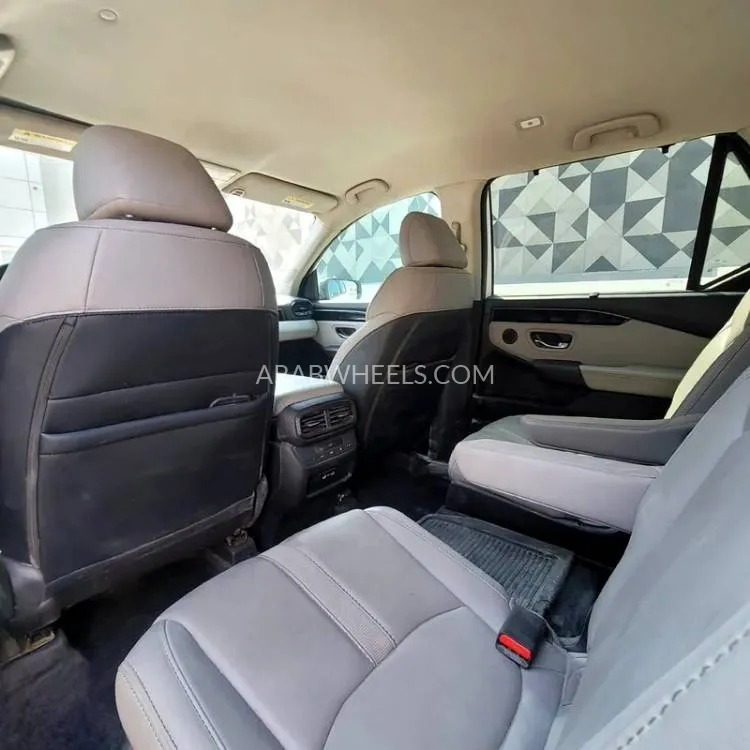 Honda Pilot 2023 for Sale in Sharjah Image-13