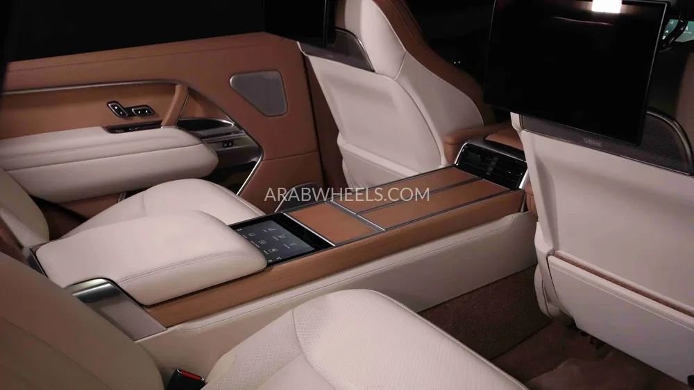 Land Rover Range Rover 2022 for Sale in Dubai Image-14