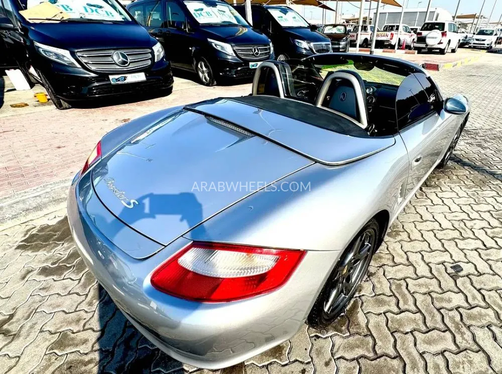 Porsche Boxster 2005 for Sale in Sharjah Image-2
