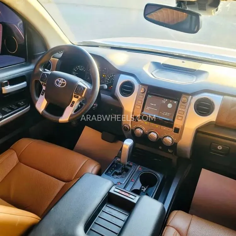 Toyota Tundra 2019 for Sale in Sharjah Image-2