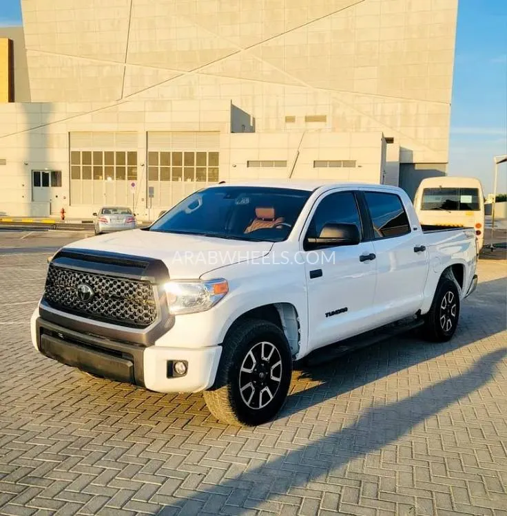 Toyota Tundra 2019 for Sale in Sharjah Image-11