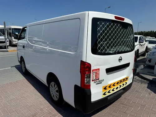 Nissan Urvan 2021