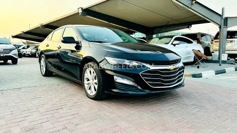 Chevrolet Malibu 2020 for Sale in Sharjah Image-4
