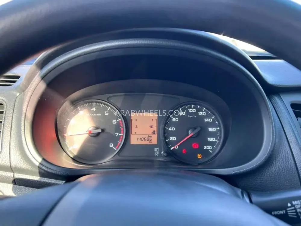 ميتسوبيشي L200 2020 for Sale in الشارقة Image-10