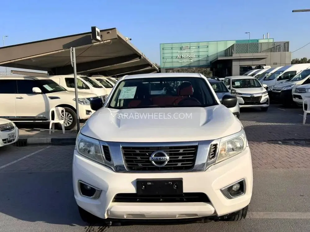 Nissan Navara 2020 for Sale in Sharjah Image-2