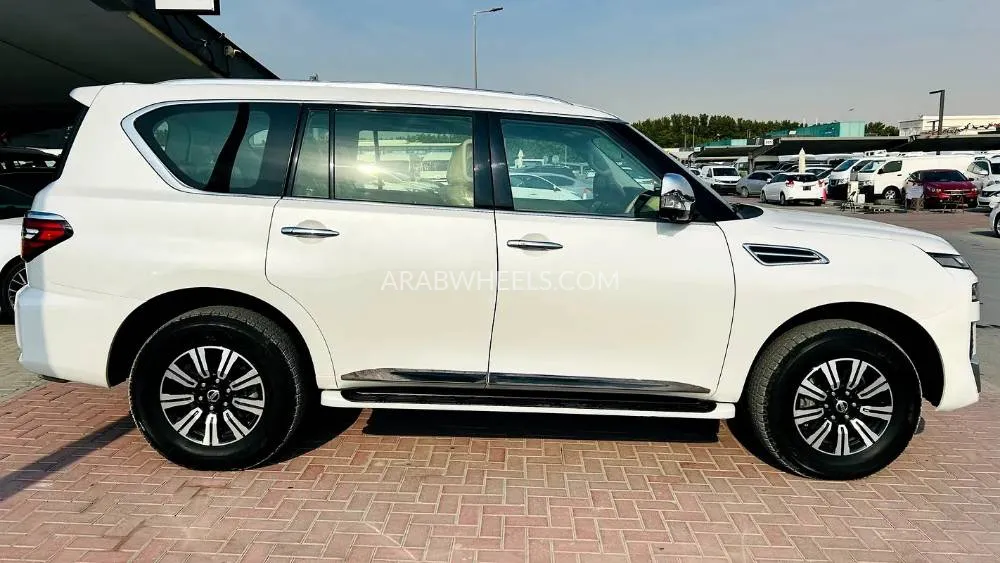 Nissan Patrol 2020 for Sale in Sharjah Image-6