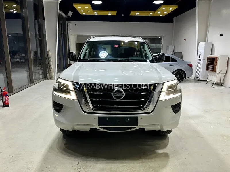 Nissan Patrol 2020 for Sale in Abu Dhabi Image-14