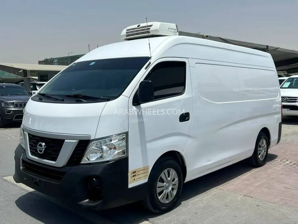 Nissan Urvan 2020 for Sale in Sharjah Image-4