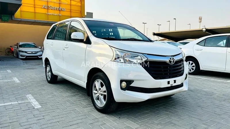Toyota Avanza 2019 for Sale in Sharjah Image-4