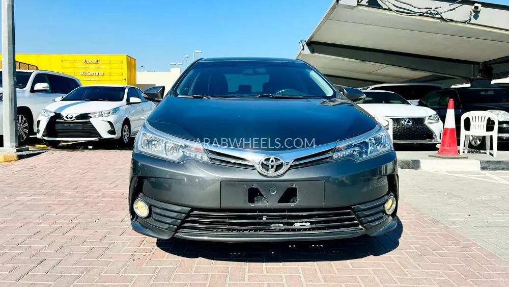 Toyota Corolla 2018 for Sale in Sharjah Image-8