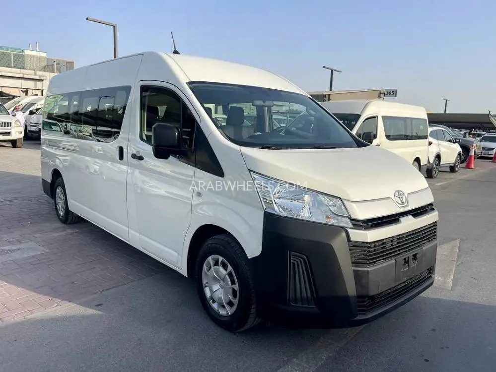 تويوتا هايس 2022 for Sale in الشارقة Image-6