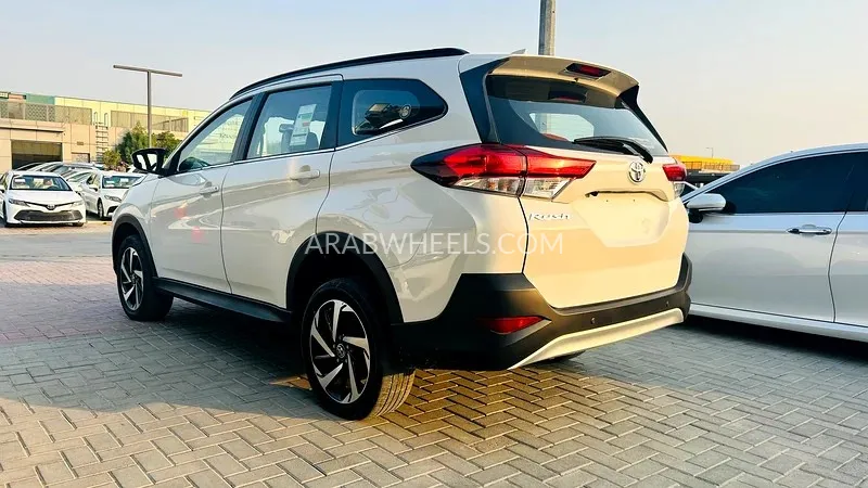 Toyota Rush 2019 for Sale in Sharjah Image-6
