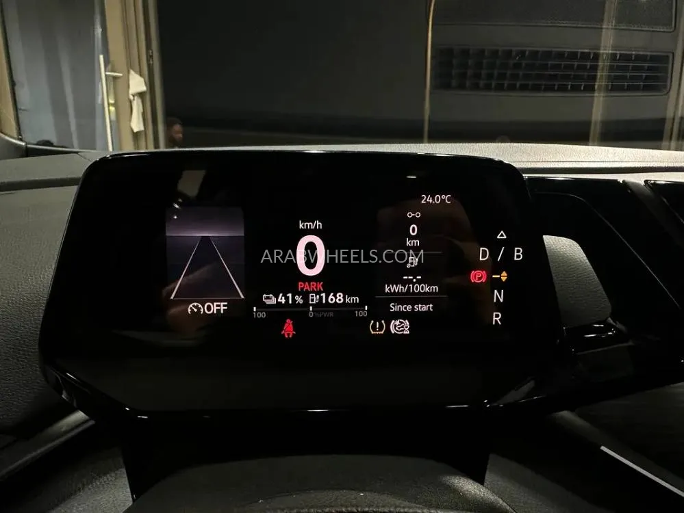  فولكس واجن آي دي. 4 2021 for Sale in أبو ظبي Image-11