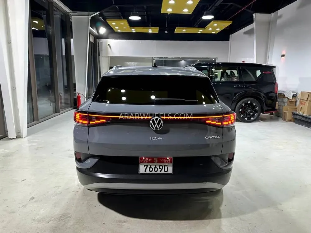  فولكس واجن آي دي. 4 2021 for Sale in أبو ظبي Image-16