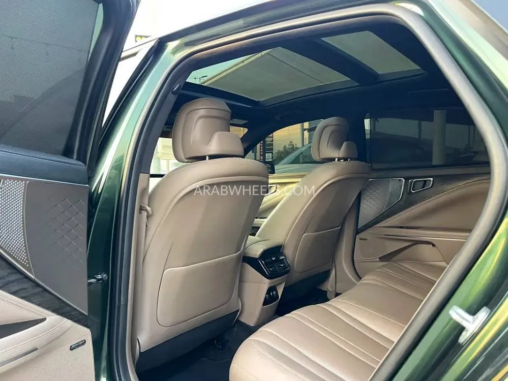 Kia K8 2022 for Sale in Sharjah Image-5