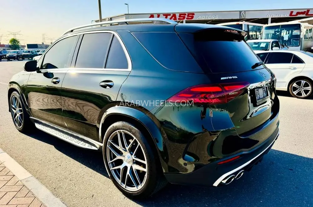 Mercedes Benz GLE Class 2024 for Sale in Dubai Image-19