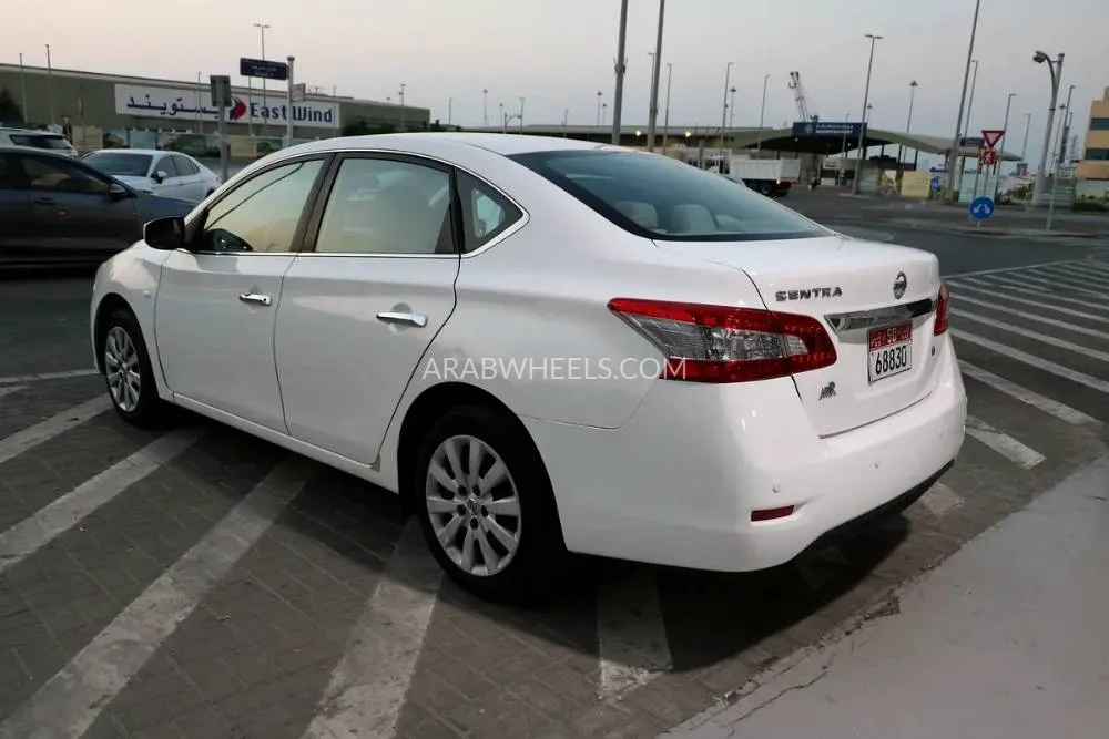 Nissan Sentra 2020 for Sale in Abu Dhabi Image-10