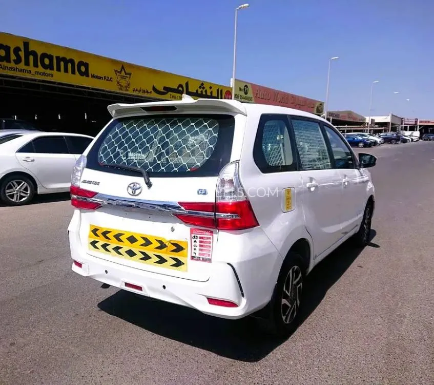 Toyota Avanza 2018 for Sale in Ajman Image-6
