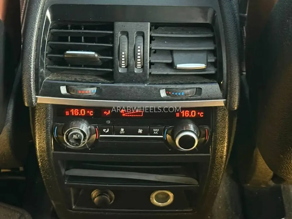 BMW iX5 2014 for Sale in Sharjah Image-9