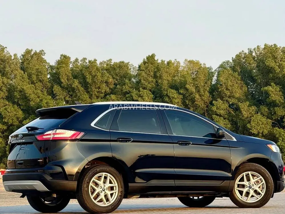 Ford Edge 2022 for Sale in Sharjah Image-11