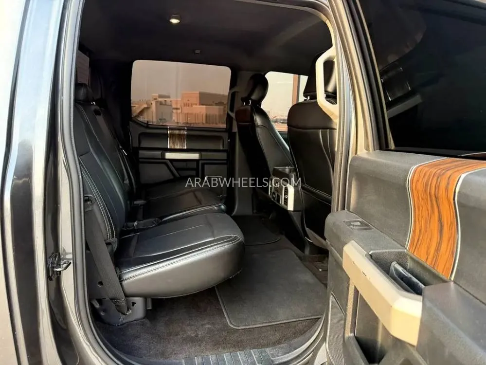 Ford F 150 2018 for Sale in Sharjah Image-8