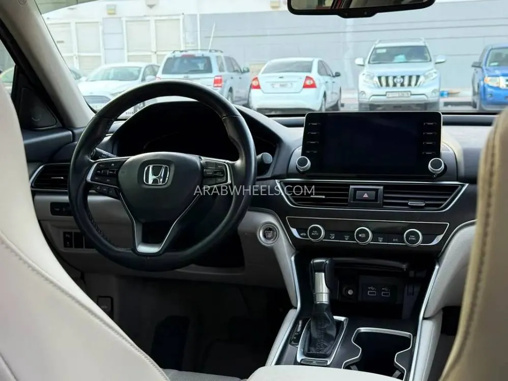 هوندا أكورد 2022 for Sale in الشارقة Image-14