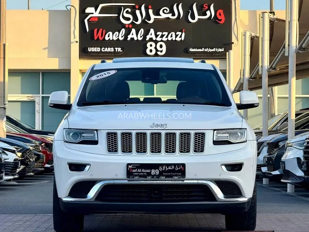 Jeep Cherokee 2015 for Sale in Sharjah Image-4
