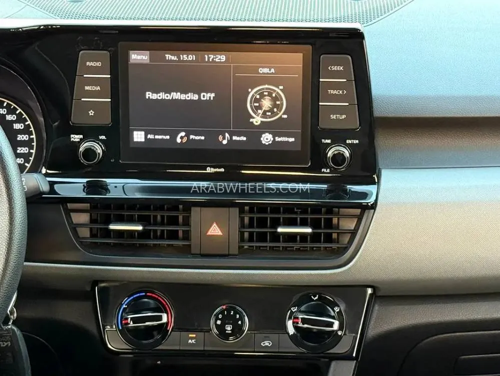 Kia Seltos 2023 for Sale in Sharjah Image-4