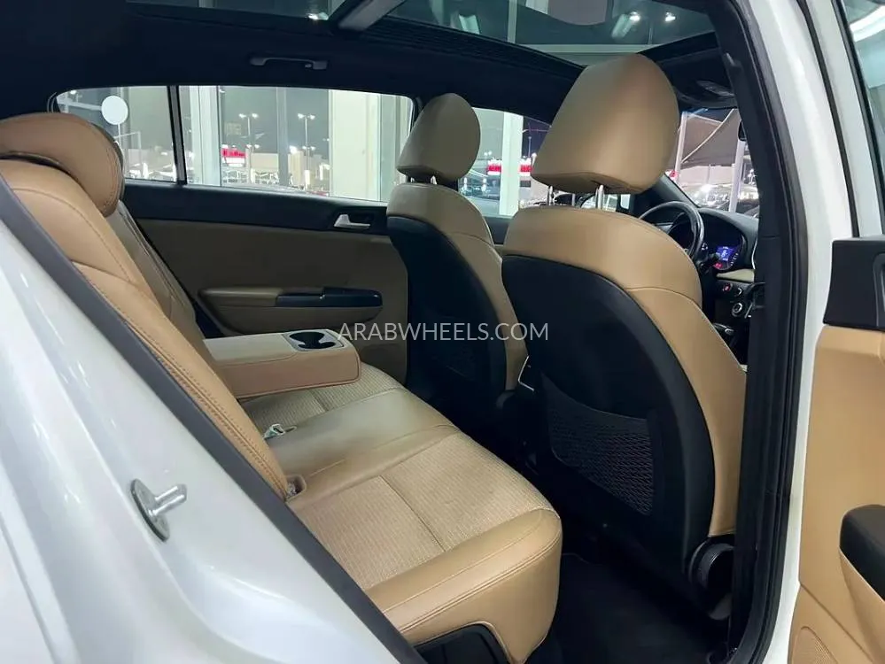 كيا سبورتاج 2019 for Sale in الشارقة Image-7