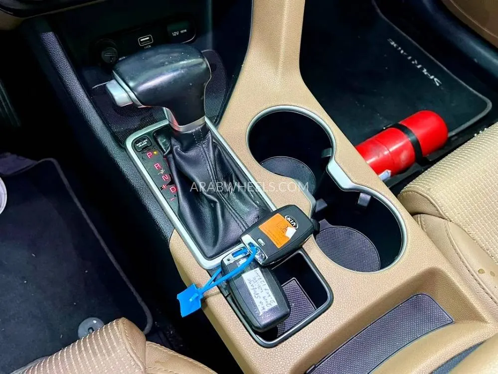 كيا سبورتاج 2019 for Sale in الشارقة Image-11